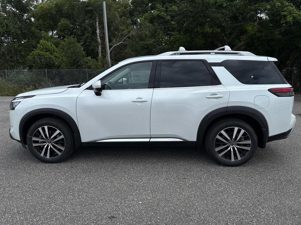 new 2025 Nissan Pathfinder car, priced at $47,306