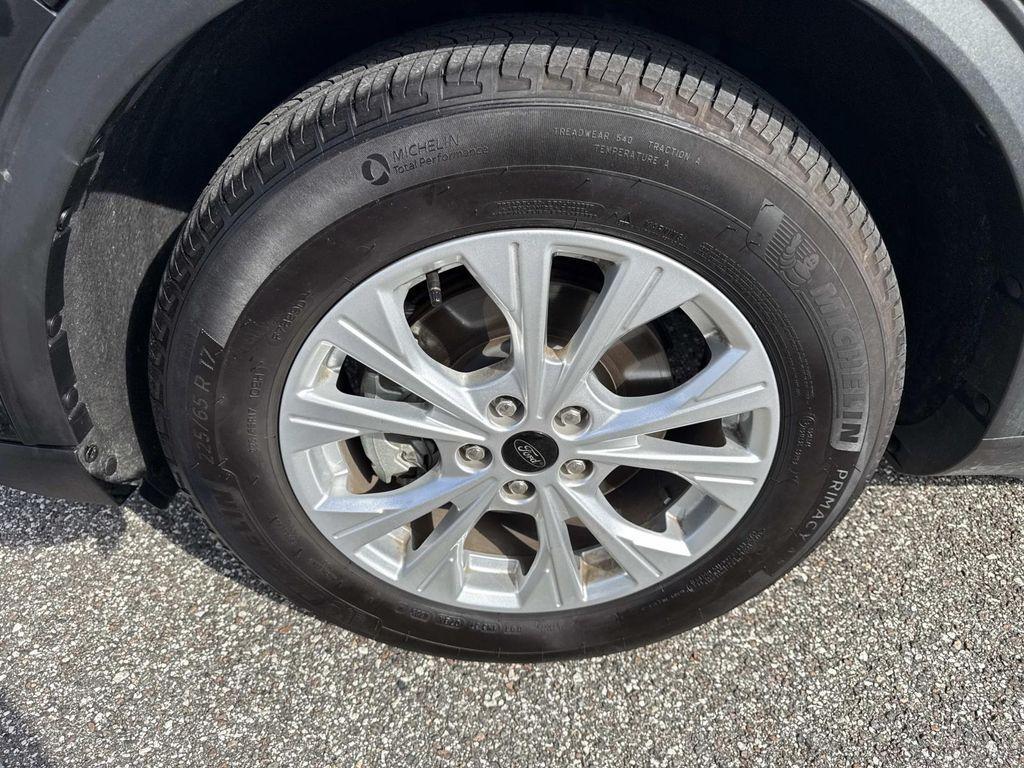 used 2025 Ford Escape car, priced at $24,988