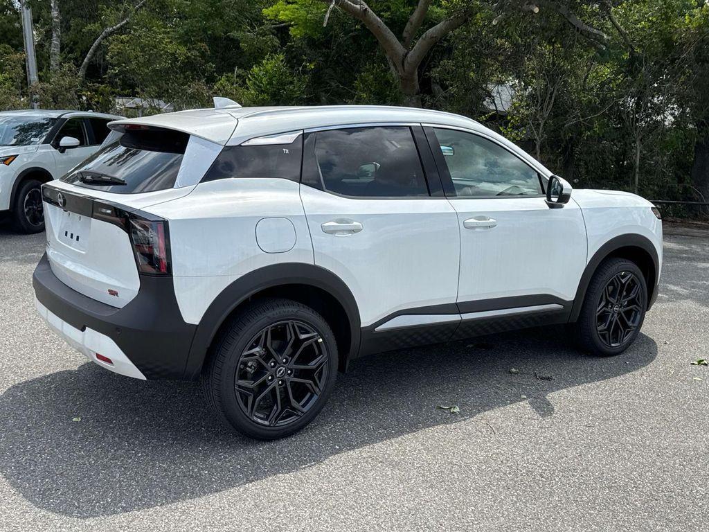 new 2025 Nissan Kicks car, priced at $25,518
