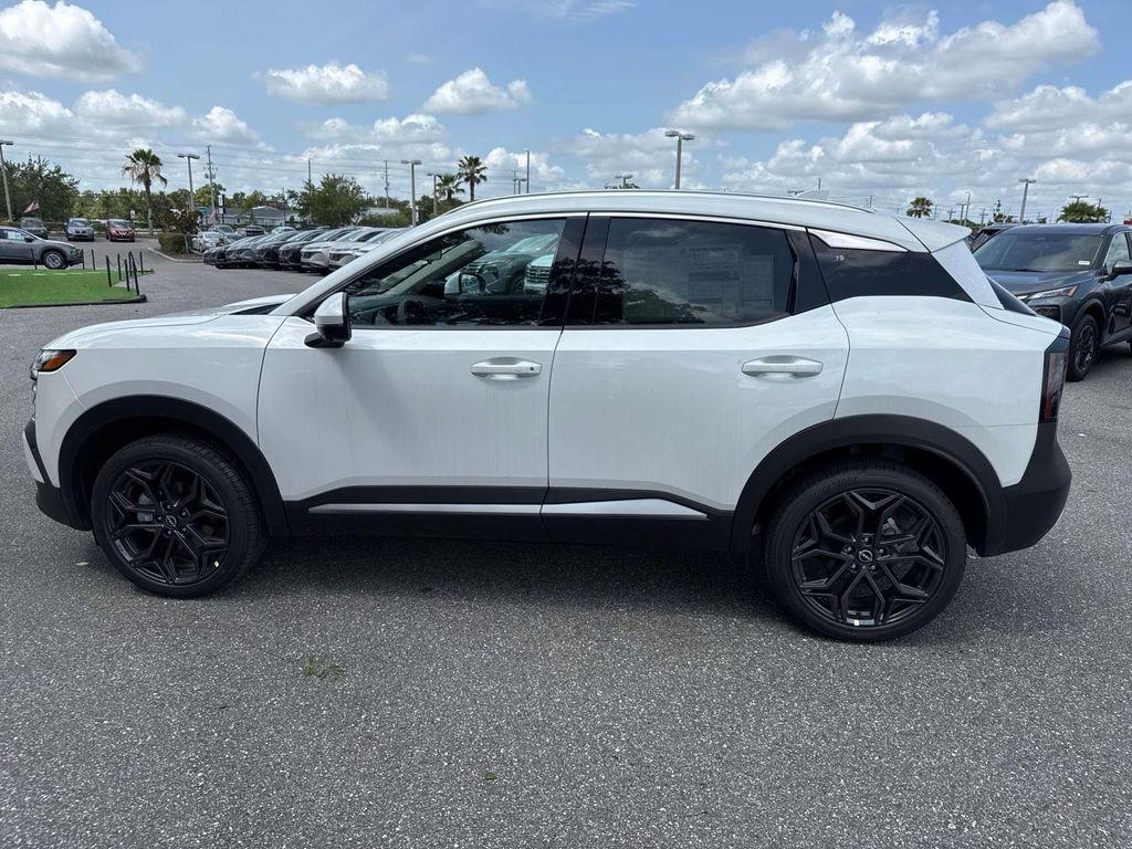 new 2025 Nissan Kicks car, priced at $25,518