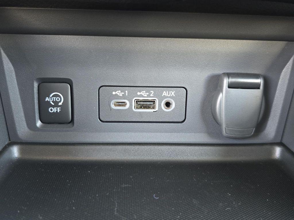 new 2025 Nissan Sentra car, priced at $21,034