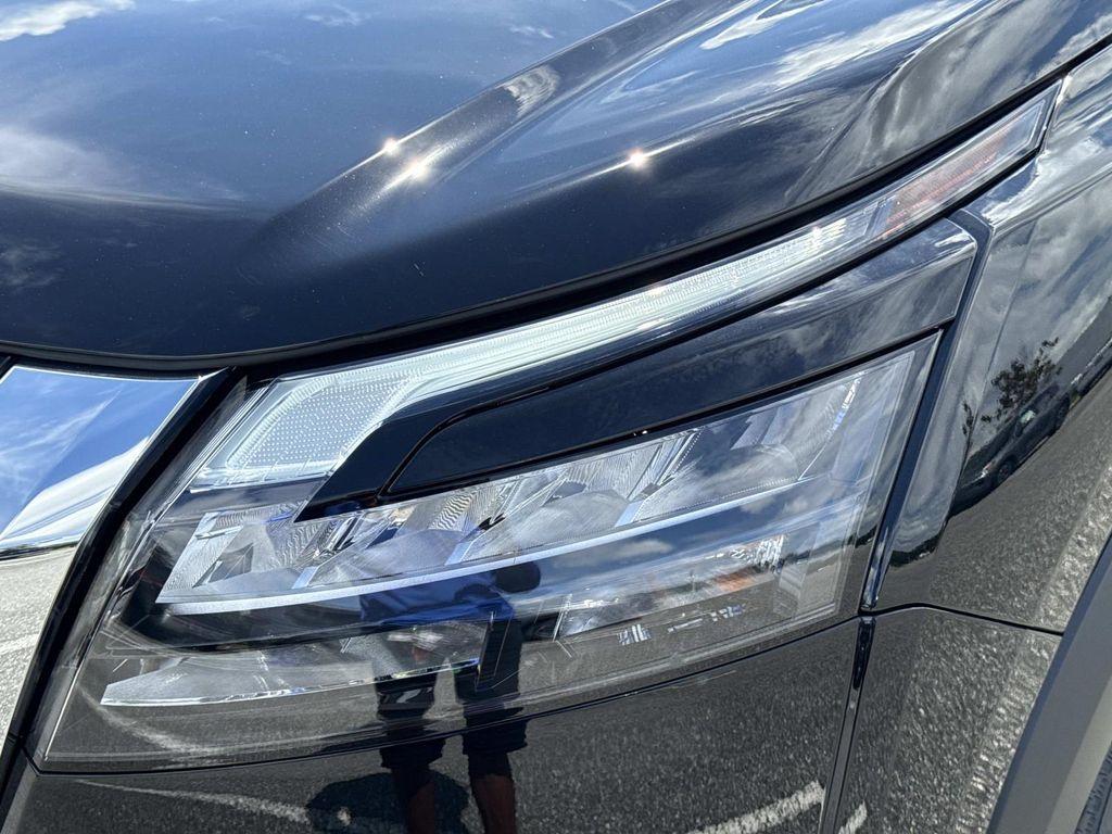 new 2025 Nissan Pathfinder car, priced at $46,856