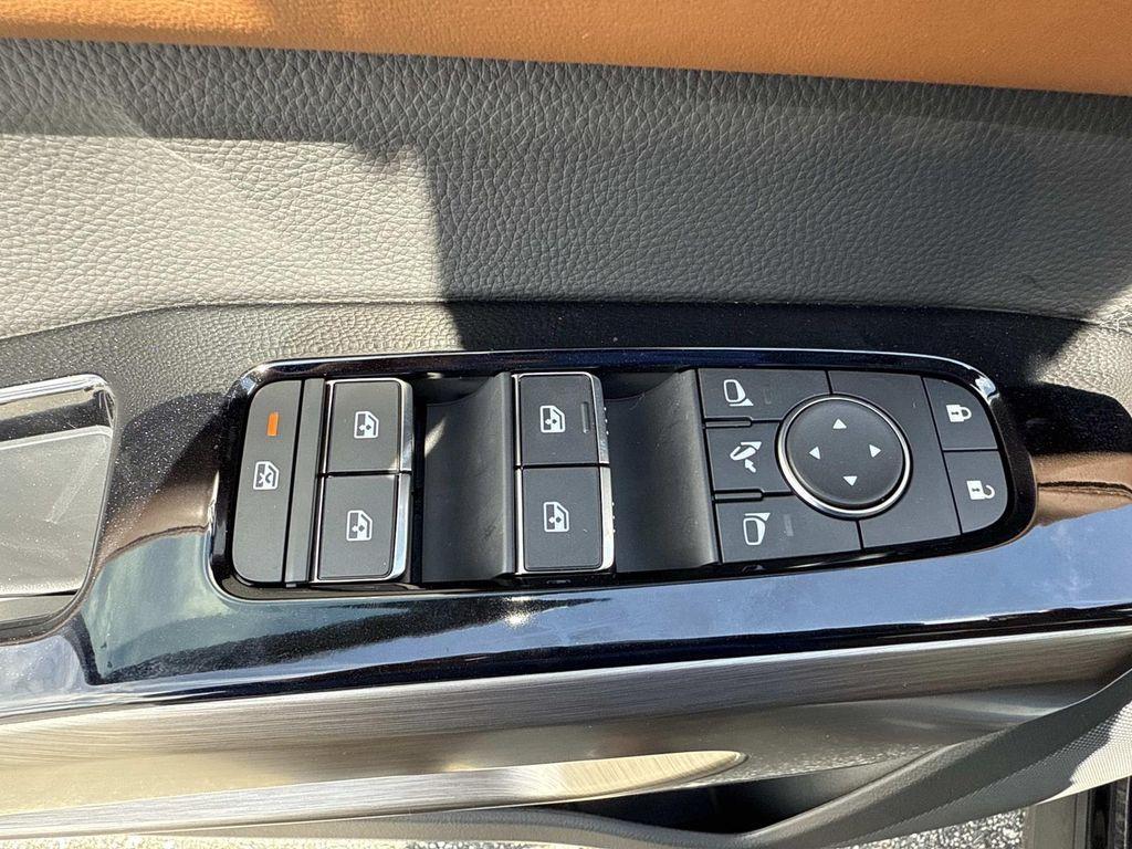 new 2025 Nissan Pathfinder car, priced at $46,856