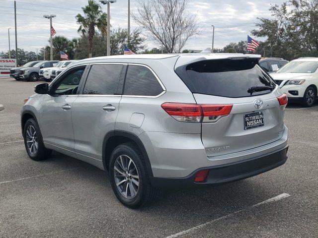 used 2018 Toyota Highlander car, priced at $24,988