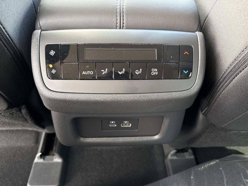 new 2025 Nissan Pathfinder car, priced at $33,115