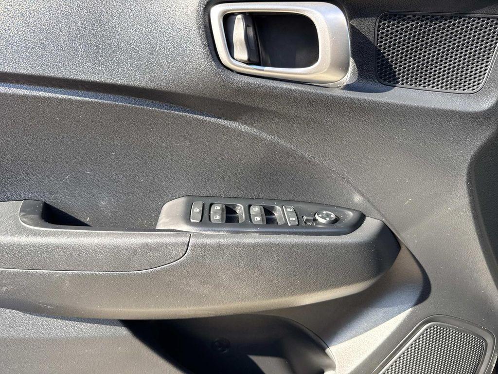 used 2025 Hyundai Venue car, priced at $18,699