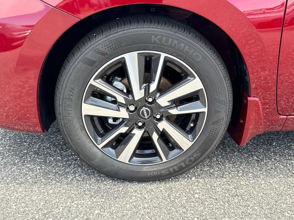 new 2025 Nissan Versa car, priced at $21,220
