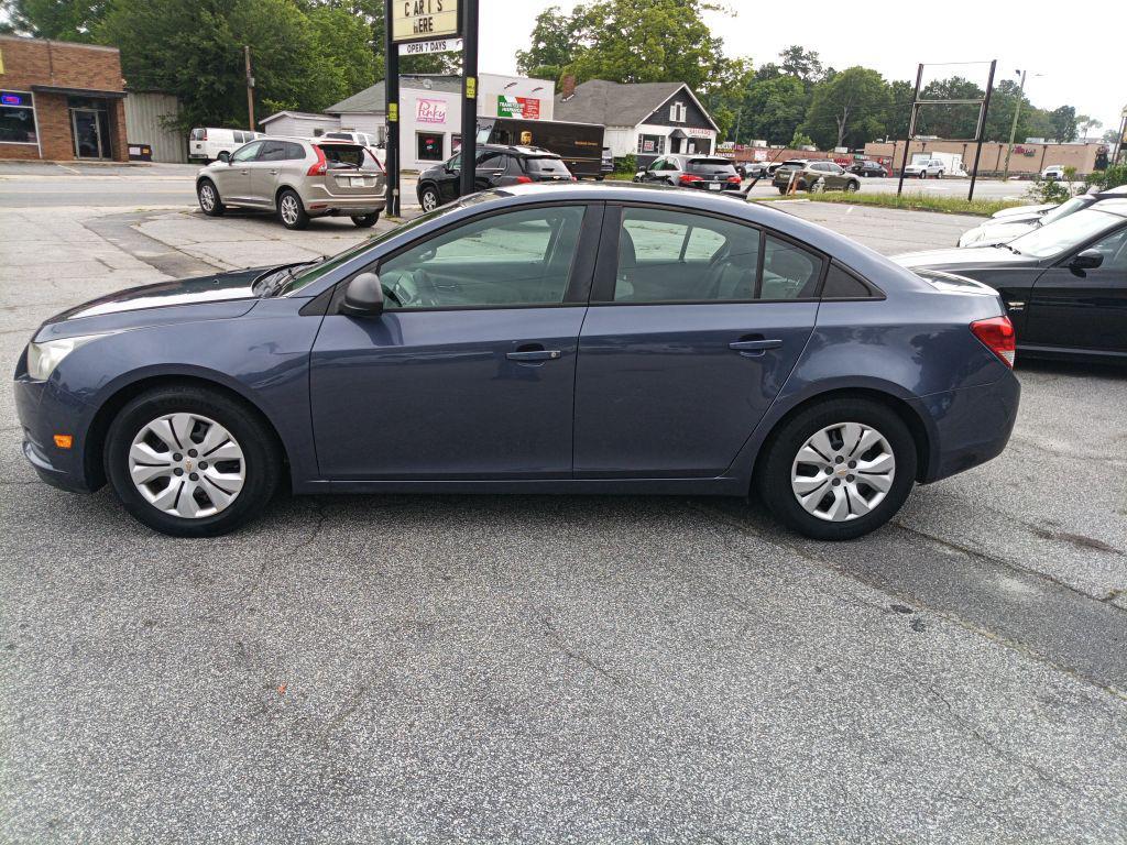 used 2014 Chevrolet Cruze car, priced at $5,495