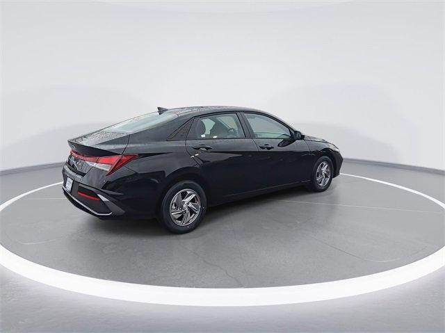 new 2025 Hyundai Elantra car, priced at $22,382