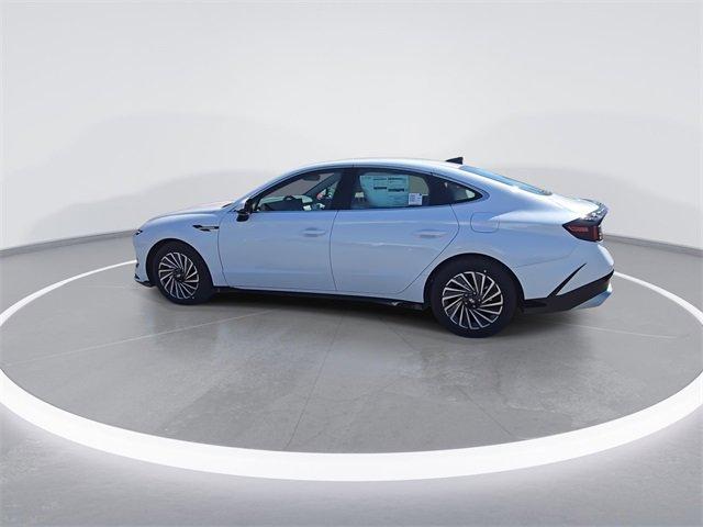 new 2025 Hyundai Sonata Hybrid car, priced at $31,228
