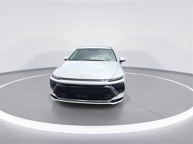 new 2025 Hyundai Sonata Hybrid car, priced at $31,034