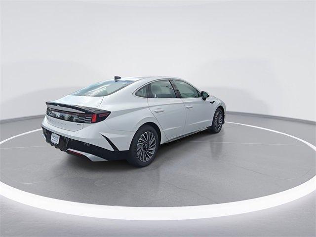 new 2025 Hyundai Sonata Hybrid car, priced at $31,034
