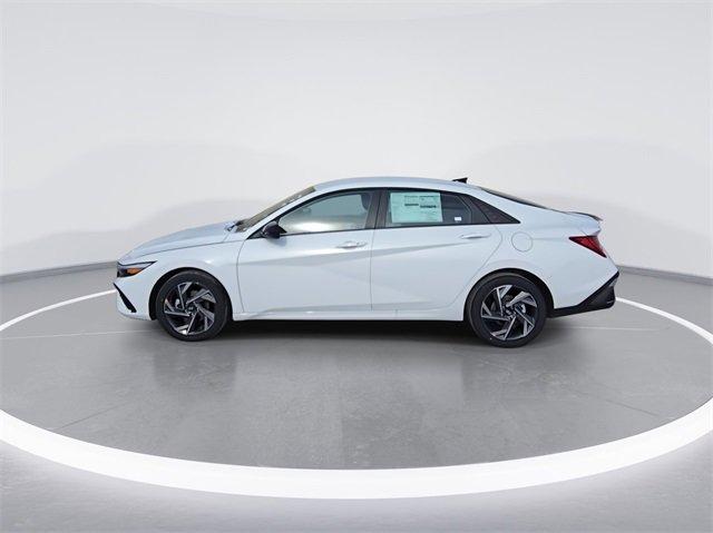 new 2025 Hyundai Elantra HEV car, priced at $27,905