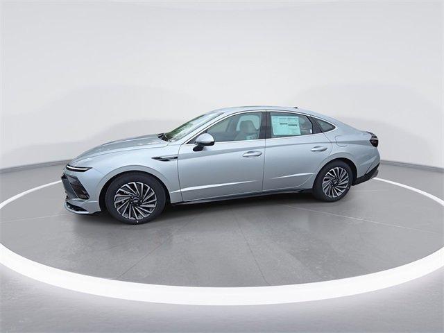 new 2025 Hyundai Sonata Hybrid car, priced at $31,117