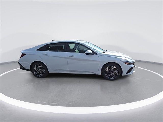 new 2025 Hyundai Elantra car, priced at $25,874