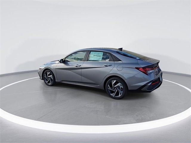 new 2025 Hyundai Elantra car, priced at $27,320