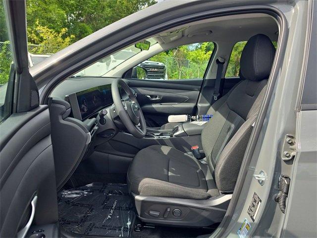 new 2025 Hyundai Tucson car, priced at $30,900