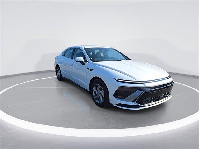 new 2025 Hyundai Sonata car, priced at $26,345