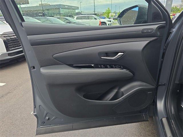 new 2025 Hyundai Tucson car, priced at $39,855