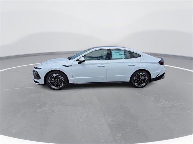 new 2024 Hyundai Sonata car, priced at $32,740