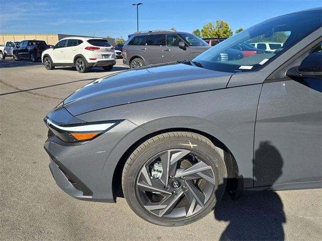 new 2025 Hyundai Elantra car, priced at $23,544