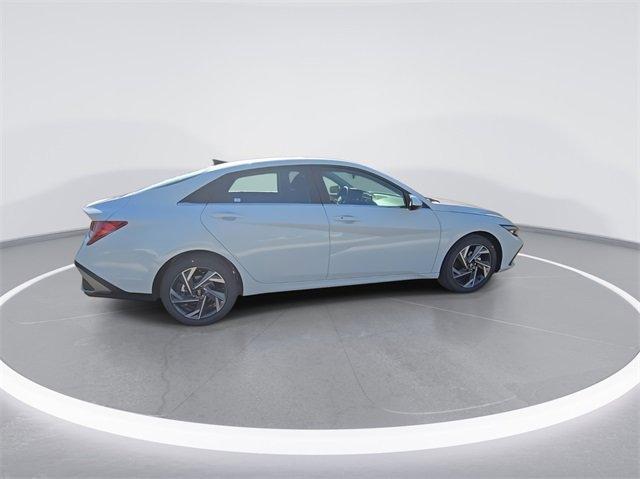 new 2025 Hyundai Elantra car, priced at $26,879