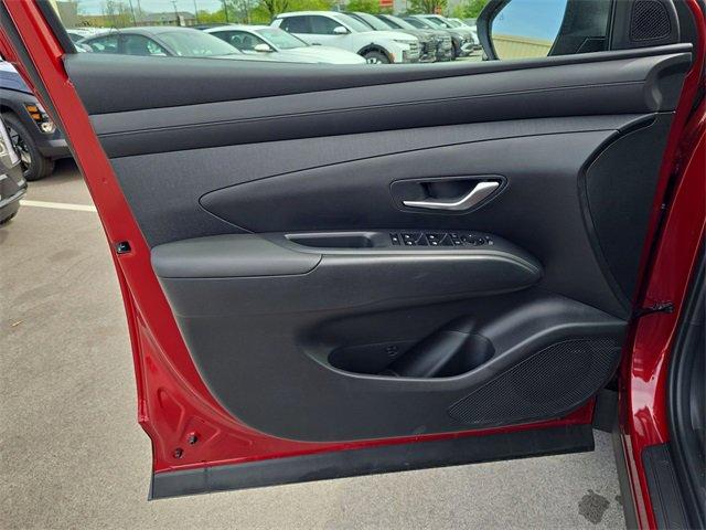 new 2025 Hyundai Tucson car, priced at $33,580