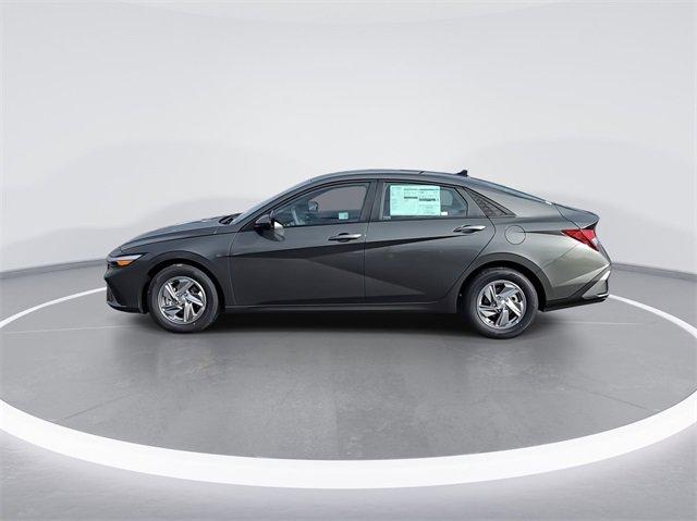 new 2025 Hyundai Elantra car, priced at $22,382