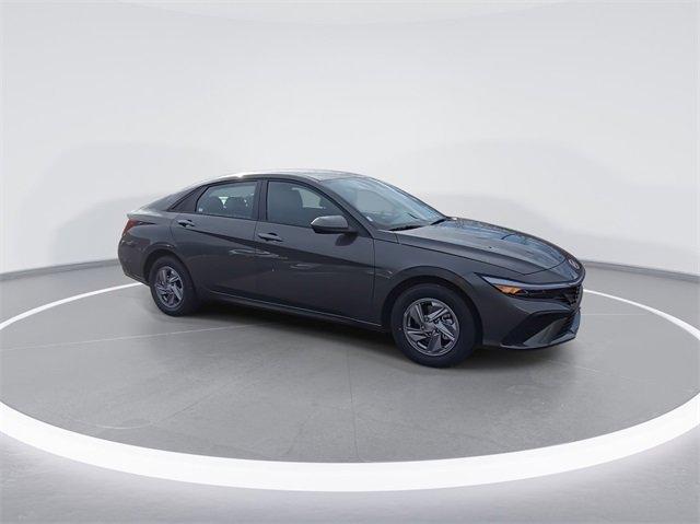 new 2025 Hyundai Elantra car, priced at $22,382