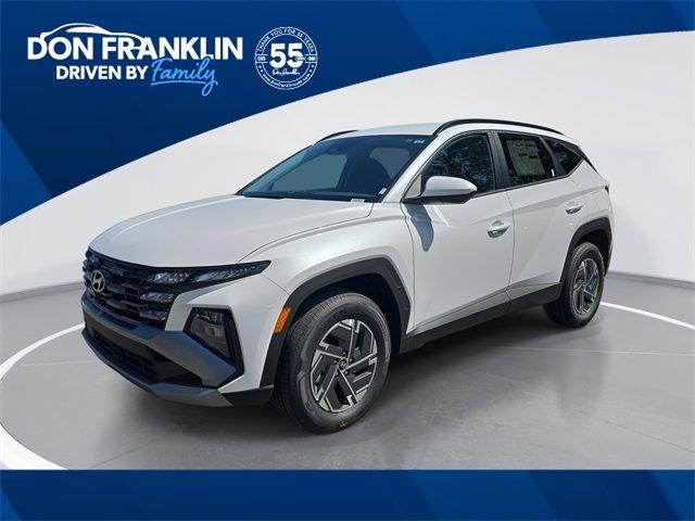 new 2025 Hyundai TUCSON Hybrid car, priced at $31,285