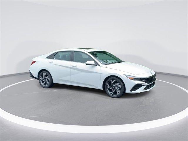 new 2024 Hyundai Elantra car, priced at $24,314