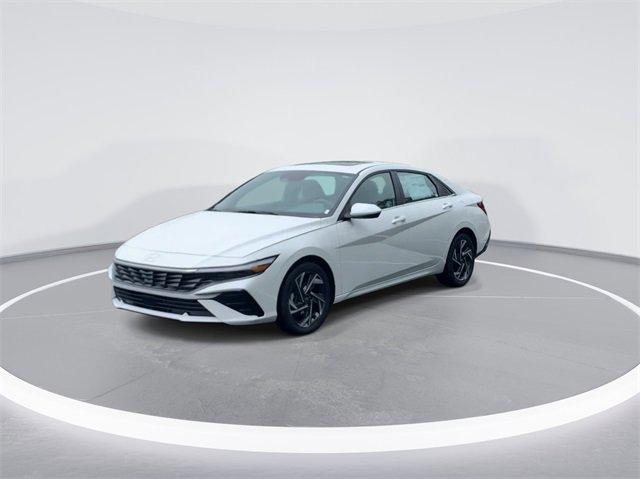 new 2024 Hyundai Elantra car, priced at $24,314