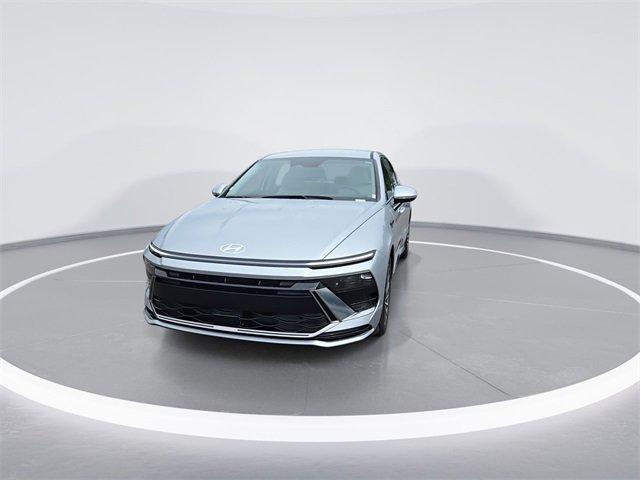 new 2025 Hyundai Sonata Hybrid car, priced at $31,073