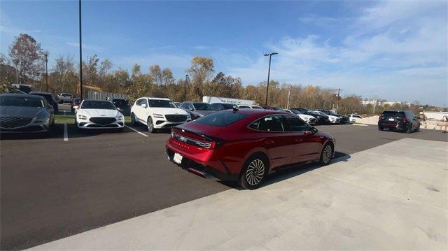 new 2025 Hyundai Sonata Hybrid car, priced at $31,059