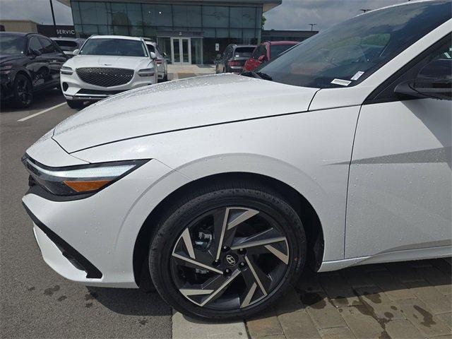 new 2025 Hyundai ELANTRA HEV car, priced at $26,545
