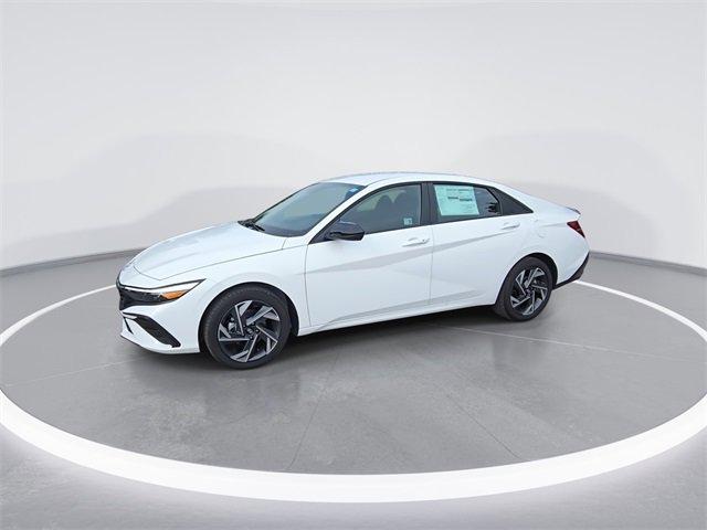 new 2025 Hyundai Elantra car, priced at $23,218