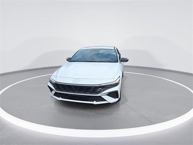 new 2025 Hyundai Elantra car, priced at $23,218