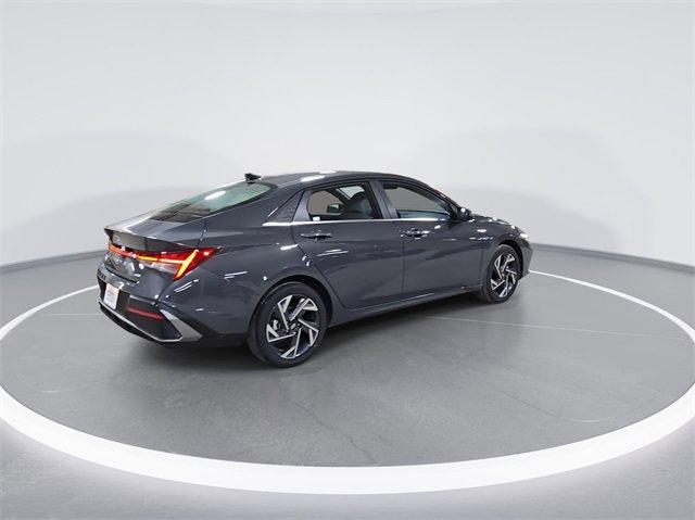 new 2025 Hyundai Elantra HEV car, priced at $30,157