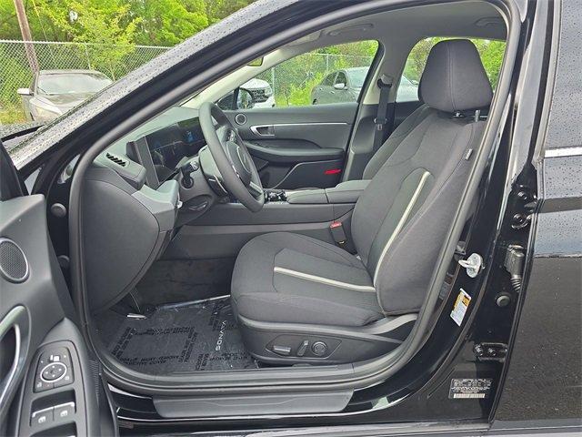 new 2025 Hyundai Sonata car, priced at $28,370
