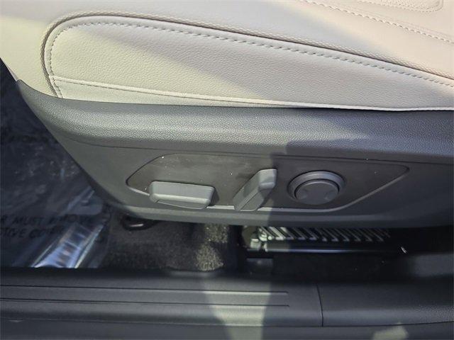 new 2025 Hyundai TUCSON Hybrid car, priced at $41,605