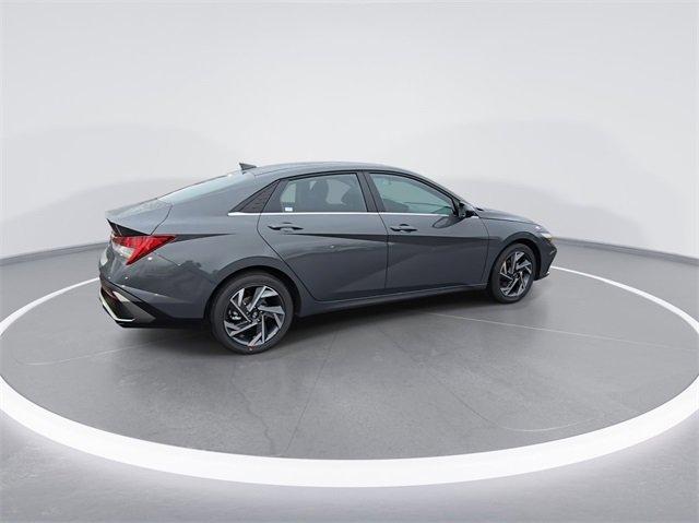 new 2025 Hyundai Elantra car, priced at $26,428