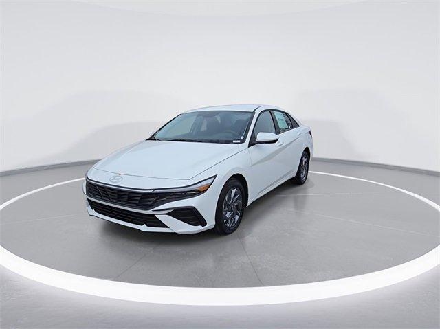 new 2025 Hyundai Elantra HEV car, priced at $26,466