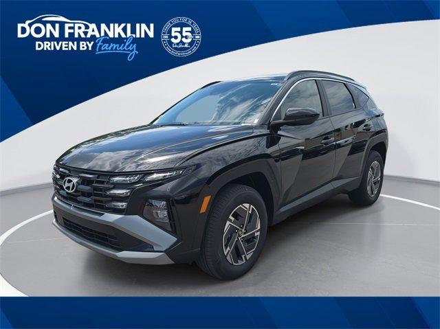 new 2025 Hyundai TUCSON Hybrid car, priced at $32,645