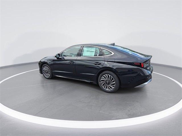 new 2025 Hyundai Sonata Hybrid car, priced at $31,078