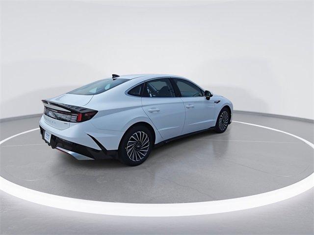 new 2025 Hyundai Sonata Hybrid car, priced at $31,668