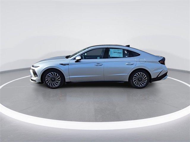 new 2025 Hyundai Sonata Hybrid car, priced at $37,082