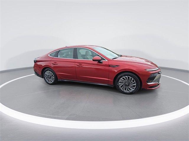 new 2025 Hyundai Sonata Hybrid car, priced at $31,034