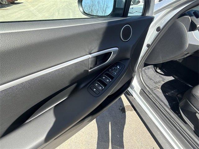 new 2025 Hyundai Sonata car, priced at $25,585