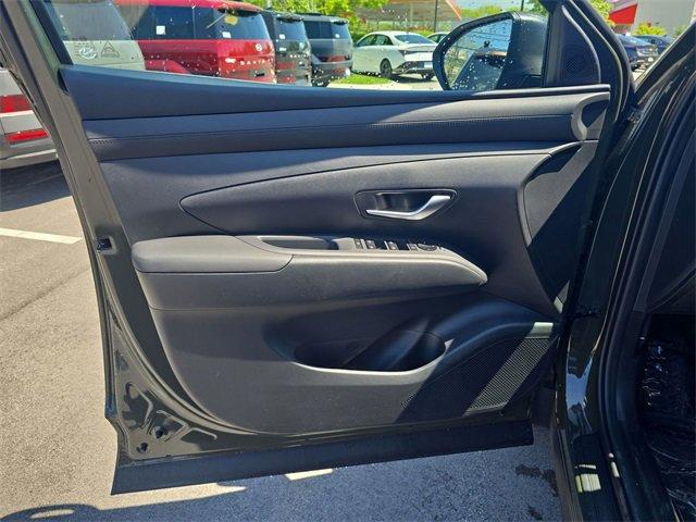 new 2025 Hyundai Tucson car, priced at $30,295