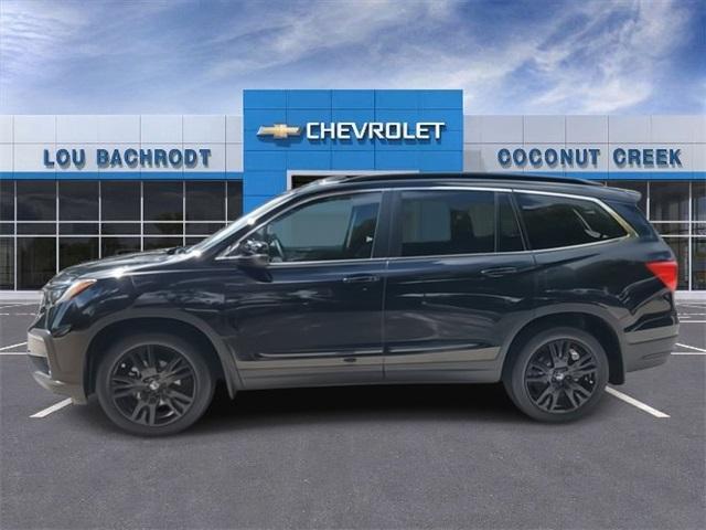 used 2022 Honda Pilot car, priced at $28,597